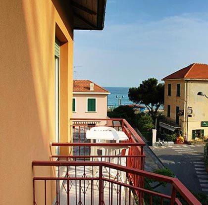 Hotel Minerva Pietra Ligure Kamer foto